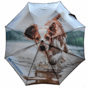 Ett paraply med en bild av en hund på.