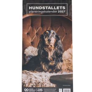 En kalender med en bild av en hund på.